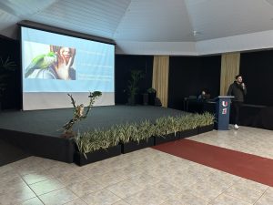 Acadêmicos da Uniguaçu recebem médico veterinário renomado para bate-papo sobre animais silvestres