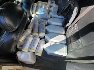 Tudo errado! Homem é preso com agrotóxicos ilegais