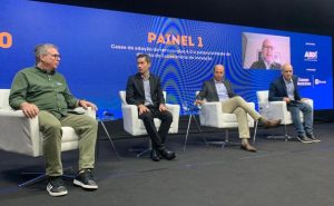 Agro 4.0: cooperativa de Cascavel é exemplo de inovação em encontro nacional