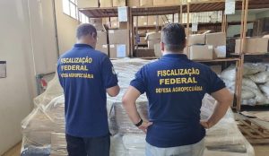 Mais de 10 mil produtos veterinários irregulares para aves são apreendidos em operação