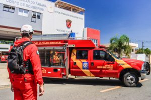 Bombeiros do Paraná vão ajudar na busca por desaparecido em acidente com balsa no Rio Uruguai