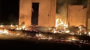 Incêndio destrói fazenda e maquinários no Oeste do PR