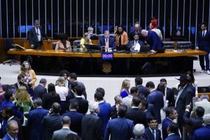 Marco Temporal volta ao debate dos deputados após veto do presidente da República