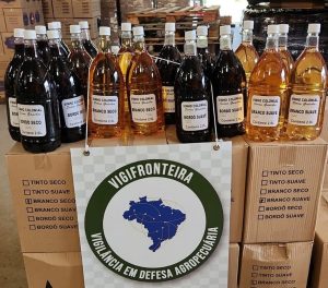 Operação apreende mais de 70 mil litros de vinho colonial