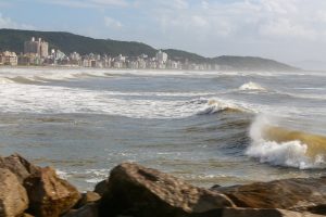 Novidade! Aplicativo mostra nível do mar em SC
