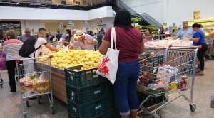 Influenciada pela alta dos alimentos, inflação de novembro fica em 0,28%