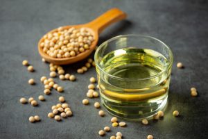 Produto de óleo de soja pode diminuir efeitos da menopausa
