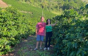 Com persistência e parceria, casal conquista ótimos resultados na produção de café