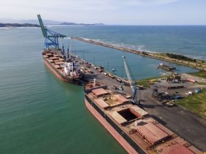 Porto de Imbituba comemora melhor novembro da história