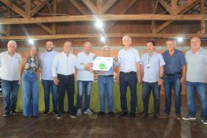Agroindústrias de Castro poderão comercializar produtos em todo o PR