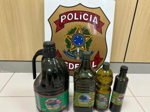 Azeite falso: PF apreende 150 litros de produto proibido no Brasil