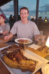 Dono do Instagram anuncia criação de gado à base de macadâmia e cerveja