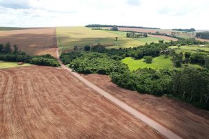 Cascavel elabora cronograma para obras na zona rural