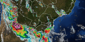Chuva deve vir com mais intensidade mas calor não dá trêgua