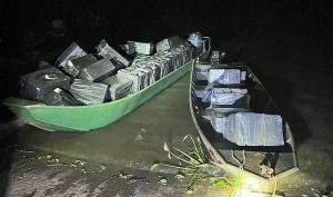 300 kg de agrotóxicos são apreendidos em barcos no lago de Itaipu