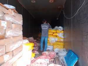 Agrodefesa apreende 6 toneladas de carne imprópria para consumo