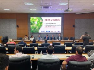 Certificação da madeira de MT nas normas da ABNT vai gerar desenvolvimento econômico ao setor