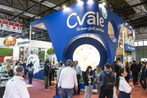 CVale Alimentos é lançado na Apas, a maior feira supermercadista