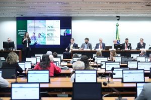 CNA defende regime diferenciado para o pequeno produtor e alíquota reduzida para o agro