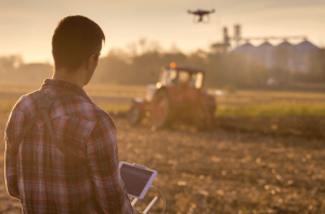 Fundetec e Senar-PR oferecem treinamento de pilotagem de drones