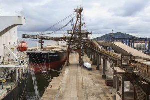 Paraná precisa vencer gargalos para tornar a indústria mais competitiva