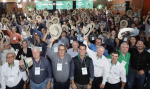 Medianeira abre terceira semana de encontro de lideranças