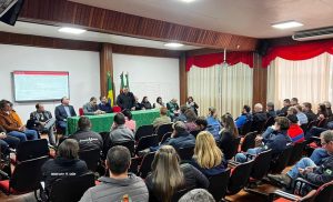 Gabinete itinerante auxilia na reconstrução do agro gaúcho