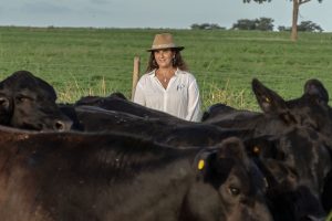 Cresce participação feminina no setor pecuário do País