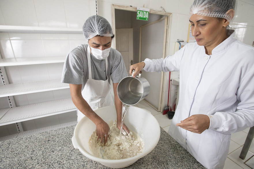 Tecpar orienta produção de industrializados orgânicos e convencionais no mesmo local