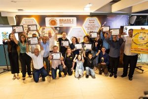 CNA premia vencedores do Prêmio Brasil Artesanal de Mel