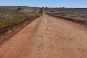 Vai ficar bom! Estrada rural vai receber 45 quilômetros de asfalto