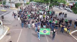 Produtores rurais realizam manifestação contra invasões de terras no Oeste do PR