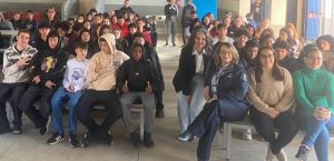 Projeto do Agrinho combate fake news que afetam cadeia do leite