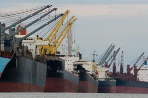 União Europeia publica adiamento da lei antidesmatamento