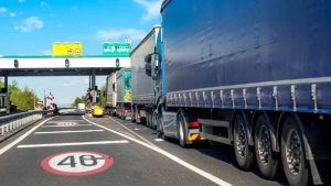 Vale-Pedágio eletrônico para caminhões será obrigatório a partir de janeiro