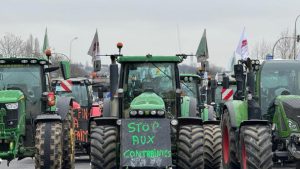 Agricultores franceses fracassam na tentativa de entrar em Paris