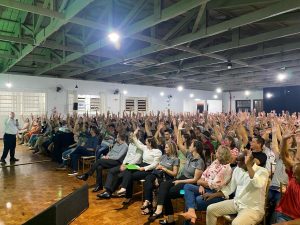 Cooperativismo: mais de 200 mil associados decidem rumos de instituição financeira em três estados