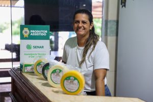 Fabricação de queijos: Produtora hoje pode vender para todo o Brasil