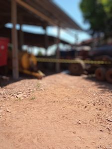 Criança de dois anos morre ao cair de trator no Extremo-Oeste