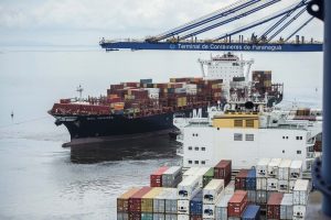 Portos brasileiros batem novo recorde