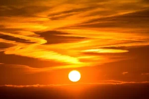 Paraná enfrenta onda de calor com temperaturas até 7ºC acima da média