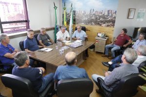 Asfalto será bancado pelo governo mas produtores arcam com projetos