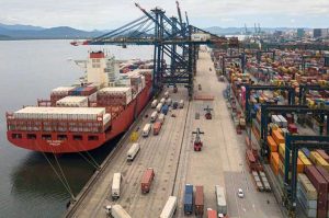 Exportações brasileiras somaram R$ 64,5 bilhões em fevereiro