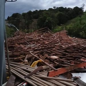 Temporal causa destruição em Chapecó