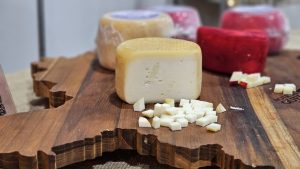 Portaria dos queijos artesanais impulsiona receitas autorais