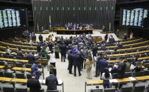 Câmara aprova prorrogação do prazo para ratificação de imóveis na faixa de fronteira