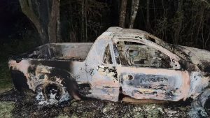 Roubo de trator termina com morte de fazendeiro e incêndio