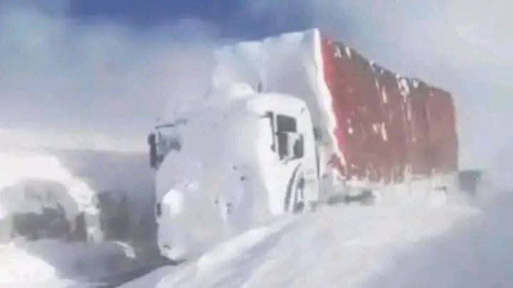 caminhões neve
