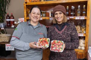 Agricultores do Miringuava estreiam na Feira Sabores do Paraná