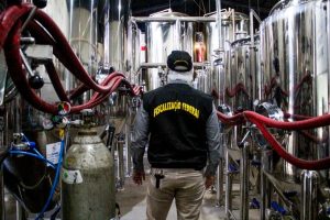 Importadores rejeitam bebidas brasileiras após casos de metanol